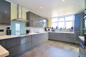 Photo 19- click for photo gallery